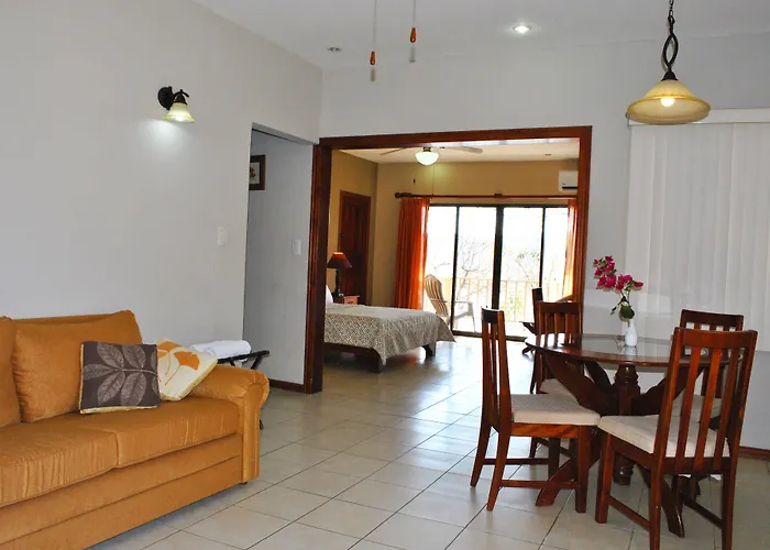 Vista Bahia Hotel 4*