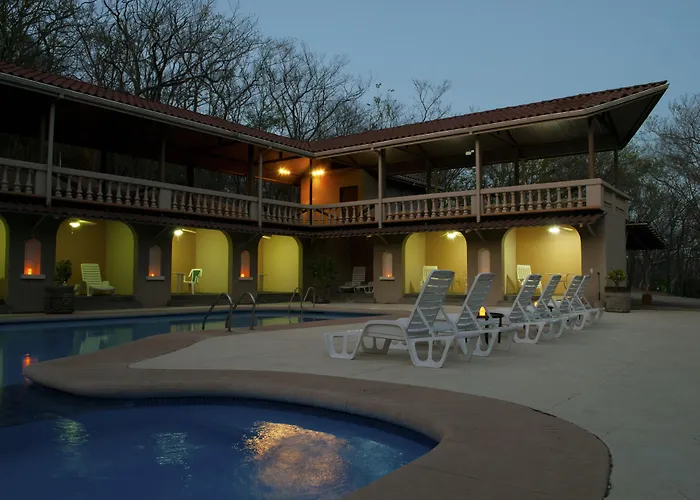 Vista Bahia Hotel 4*